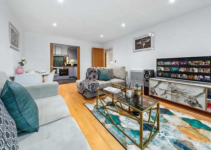 Central London 2 Bedroom Us Embassy London Eye And Riverside View Panoramic Balcony
